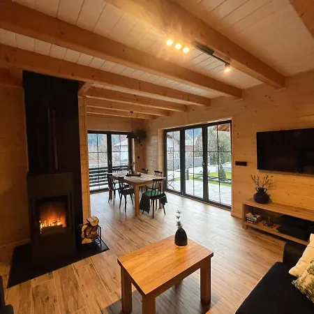 بيت للعطل Kolory Ziemi شتوروك