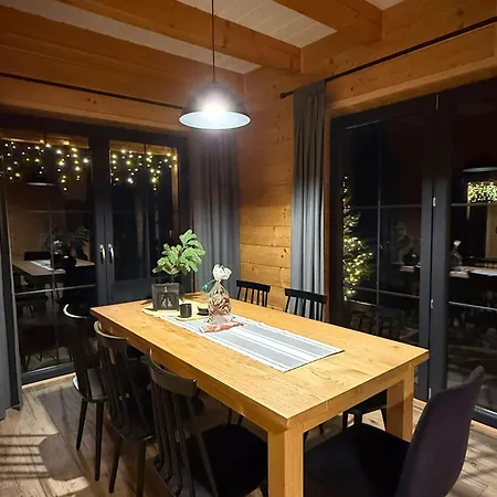 Kolory Ziemi بيت للعطل *